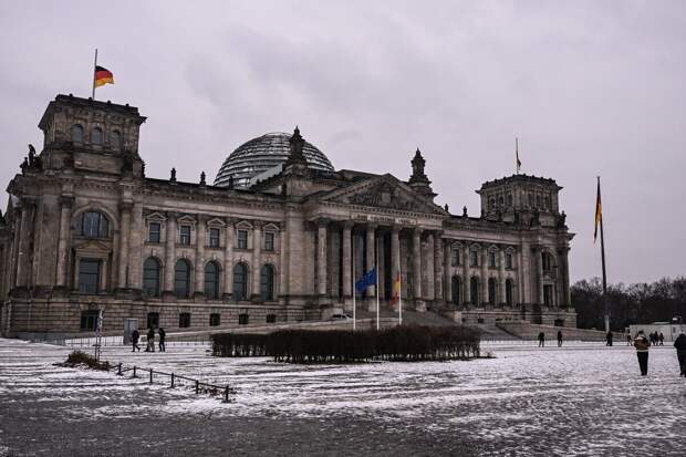 Немецким оппозиционным депутатам запретили посещать парламент