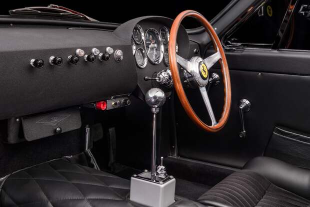 Впечатляющая реплика купе Ferrari 330 LMB