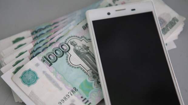 Более 6 миллионов рублей лишилась пенсионерка после звонка «из банка»