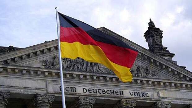 В Германии отказались принимать Украину в НАТО в ближайшем будущем