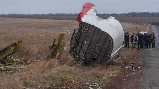 Корнилов поделился интересными предположениями по делу MH17