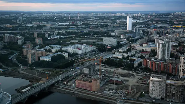 В городской думе Екатеринбурга заявили об обязанности журналистов работать для депутатов