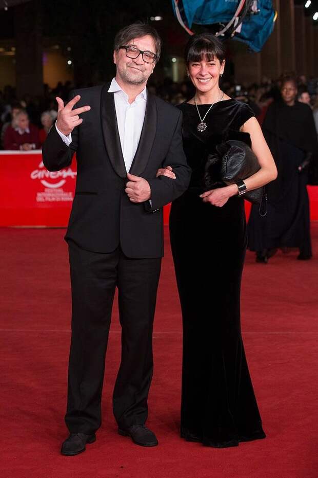 Как выглядят жены и подруги наших рок-легенд