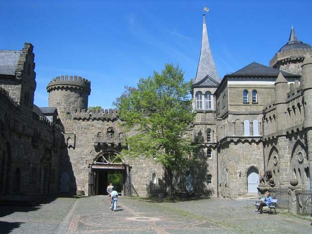 https://holidaygid.ru/wp-content/uploads/2012/05/Lowenburg7.jpg