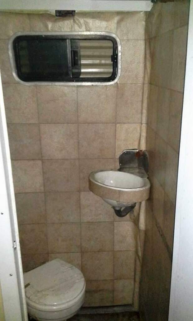 Дом на колесах из советского УАЗика в Аргентине авто, автомобили, дом на колесах, кемпер, уаз, уаз 469