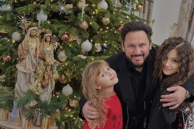 Стас Михайлов признался, что пытается отучить 13-летнюю дочь от вредной привычки