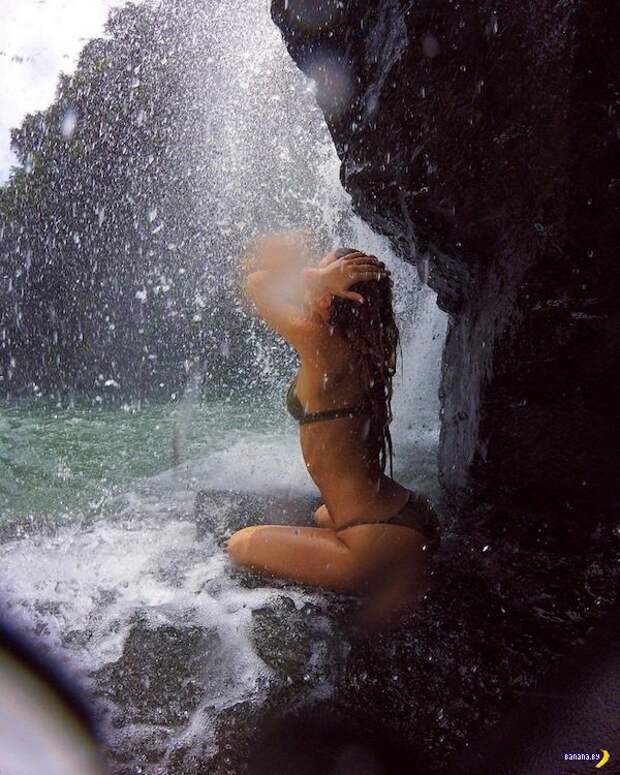 Девушки и природа Девушки и природа