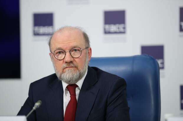 Щипков: в России строится социальное, традиционалистское общество и ведётся борьба за суверенитет