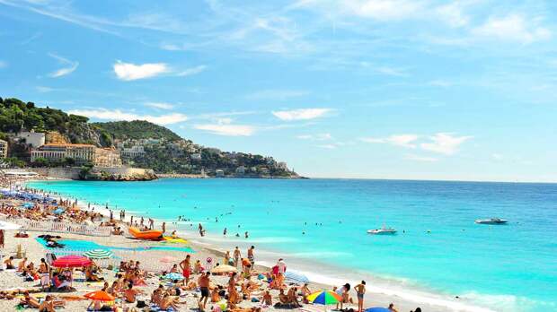 Мясников предупредил об опасностях на отдыхе помимо COVID-19