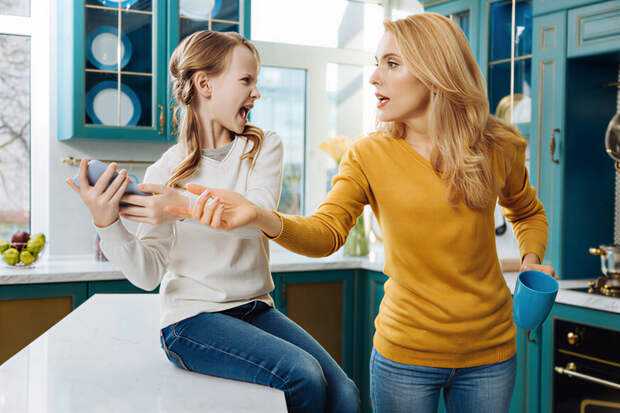 Запрет детям пользоваться социальными сетями может на самом деле усугубить ситуацию