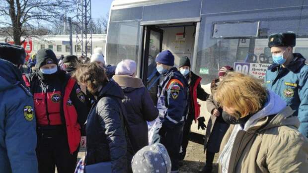 УВКБ ООН: количество беженцев с Украины достигло миллиона за неделю