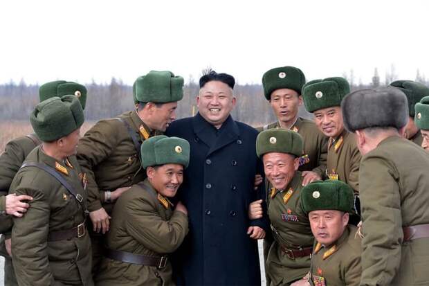 1. Жизнь в Северной Корее прекрасна! абсурд, вождь, кндр, лидер партии, северная корея