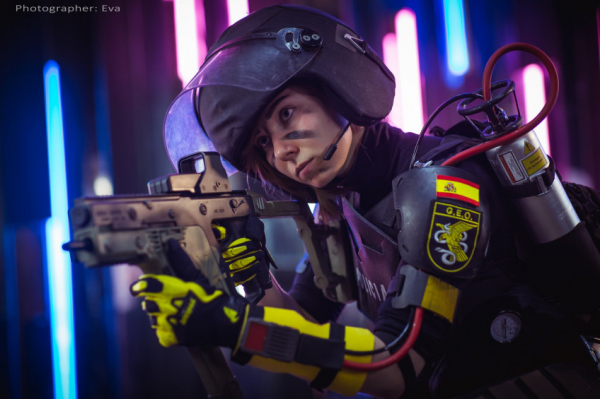 Косплей недели: «Люди Икс», Mass Effect, Rainbow Six: Siege, Genshin Impact, League of Legends 