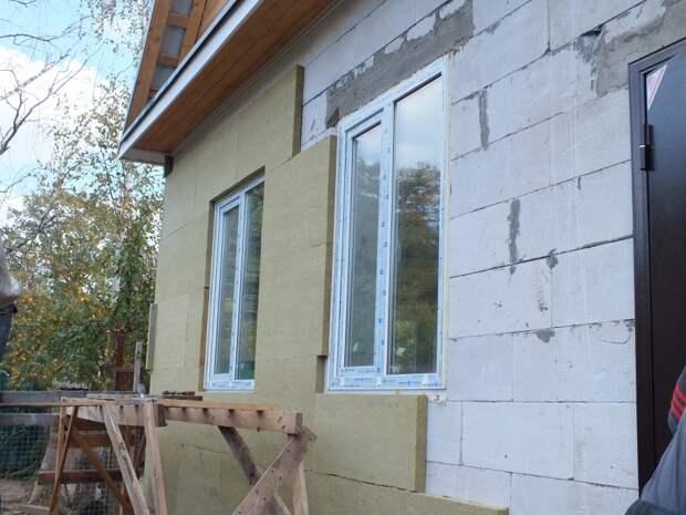 Теплоизоляция дома пенобетонными блоками Теплоизоляция дома пенобетонными блоками