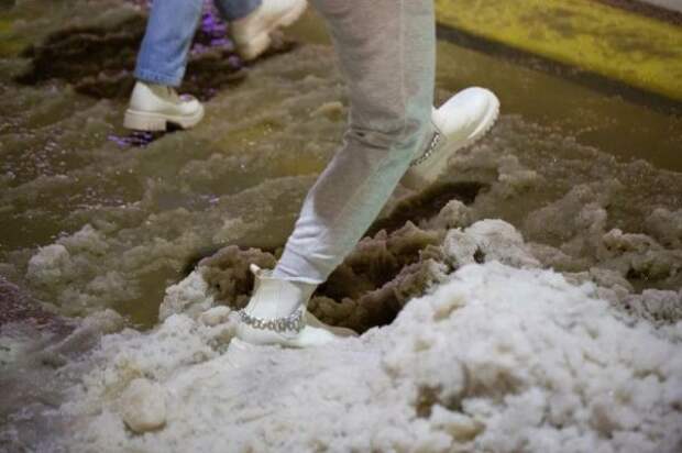 Тульские спасатели напомнили, как оказать первую помощь детям в зимний период