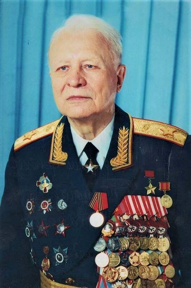 Командиры корпусов, бригад, дивизий и иные яркие военачальники. Часть 3 орден, степени, Орден, войск, ордена, танковой, гвардейской, командующий, Знамени, Красного, заместитель, Союза, Советского, командир, войны, имени, начальник, войсками, штаба, командующего