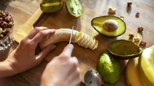 Кардиолог Подхомутников назвал вредные для сердечно-сосудистой системы продукты