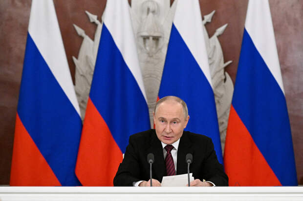 Путин назвал ненужным мир с «лихорадочным рытьем окопов»