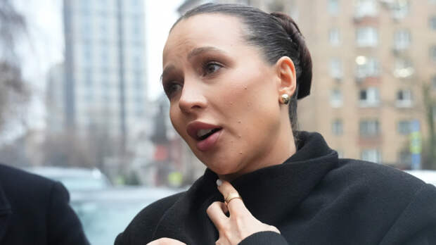 Лерчек в суде после госпитализации и операции: «Скорее бы все завершилось»