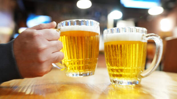 Напиток с подвохом: кардиолог раскрыл скрытую угрозу пива