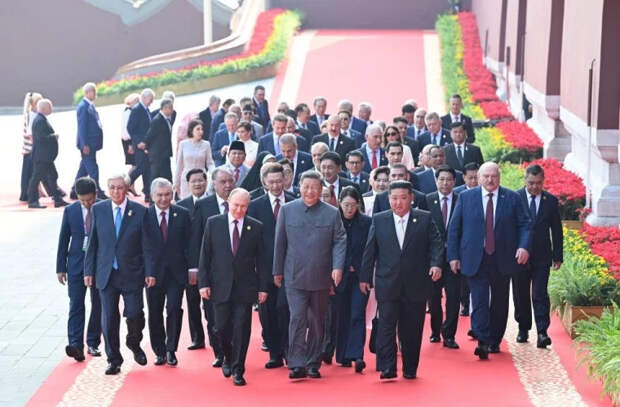 Медиакорпорация Китая представила хронику госуправления Си Цзиньпина в 2025 году