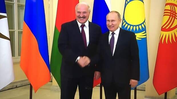 Лукашенко ждет от РФ поддержки в заявленных политических реформах