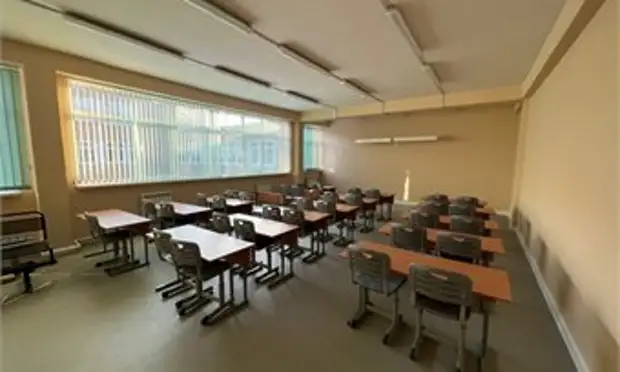 Мэр: в череповецкой школе отремонтировали кабинет истории