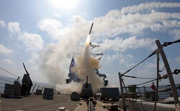 Нетаньяху в панике: Блицкриг не получился, и Трамп вот-вот плюнет на Иран