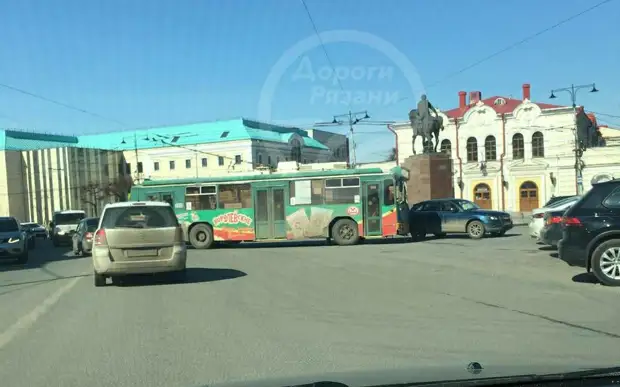 В ДТП с троллейбусом в центре Рязани никто не пострадал
