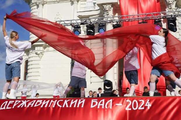 В Тамбове прошёл "Державинский бал - 2024"