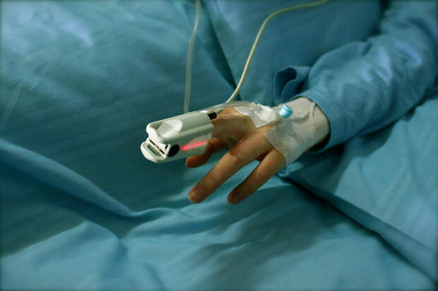 Врачи предупредили любителей энергетиков о риске инсульта