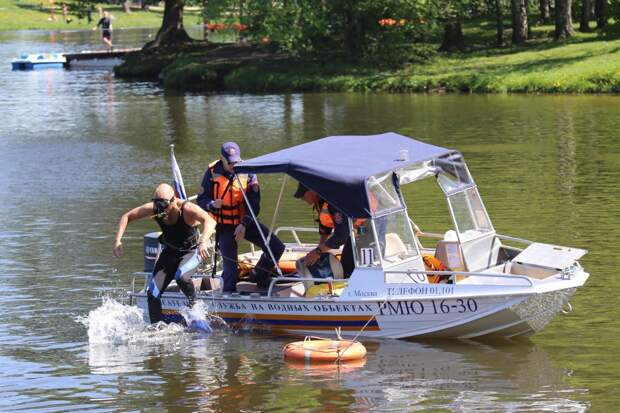 Спасатели ГКУ «МГПСС» к охране жизни людей на воде в летнем периоде полностью готовы