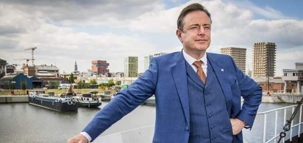 Премьер Бельгии объяснил призыв к диалогу с Россией