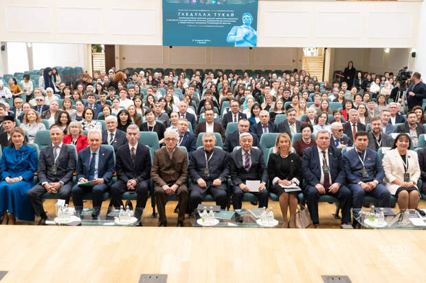 Тукай конференциясе: тәкъдимнәр һәм планнар -Тукай фильмы, Тукай медале, Тукай сүзлеге