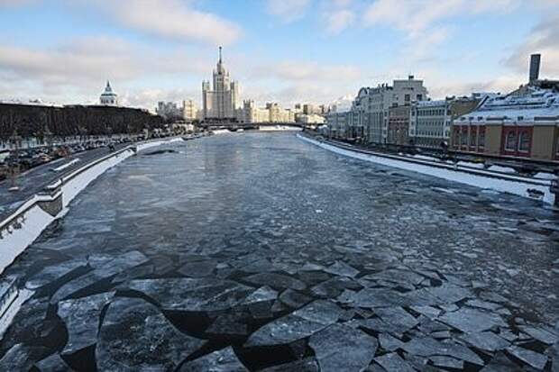 Москва столкнулась с одной из сильнейших морозных ночей этой зимы