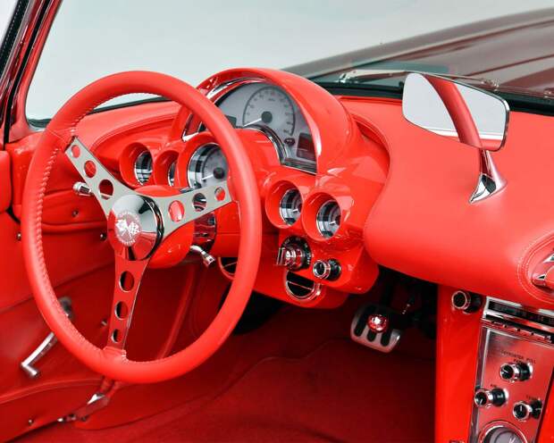 Потрясающий Corvette рестомод 1958 года с двигателем V8