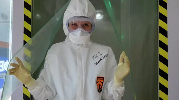 В России под медицинским наблюдением из-за коронавируса находятся почти 300 тысяч человек