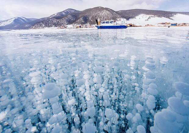Как съездить зимой на Байкал и не замерзнуть