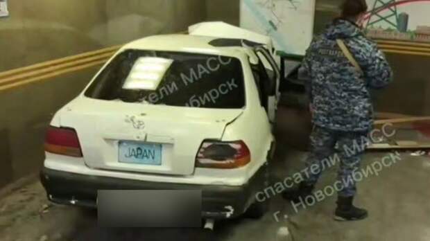 ДТП в Новосибирске / Фото: служба МАСС