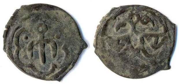 Монеты Ногая с двуглавым орлом и трезубцем