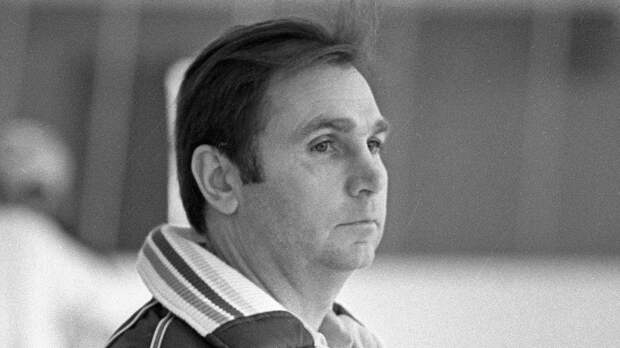 Ему завидовал весь СССР, а ведь он добился всего своим трудом! Как на великого Тихонова наорал тренер-скандалист