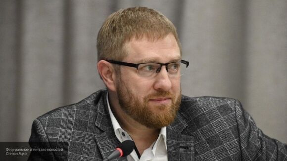 Малькевич отметил нелепость критики СМИ-иноагентов поправок в Конституцию РФ Малькевич отметил нелепость критики СМИ-иноагентов поправок в Конституцию РФ