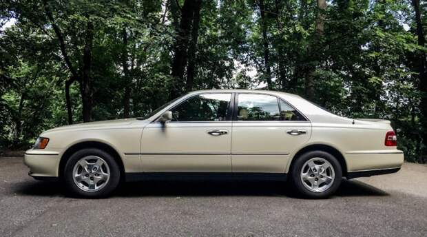 Infiniti Q45t 1998 года с пробегом 7500 миль infiniti, капсула времени