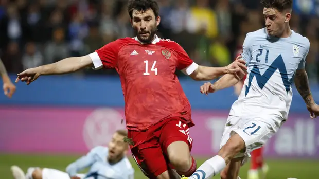 Боярский назвал Джикию лучшим футболистом матча России со Словенией