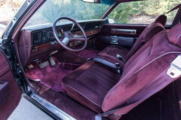 Chevrolet Caprice Classic Landau Coupe авто, бархат, велюр, велюровый салон, интерьер, кожаный салон, роскошь, салон