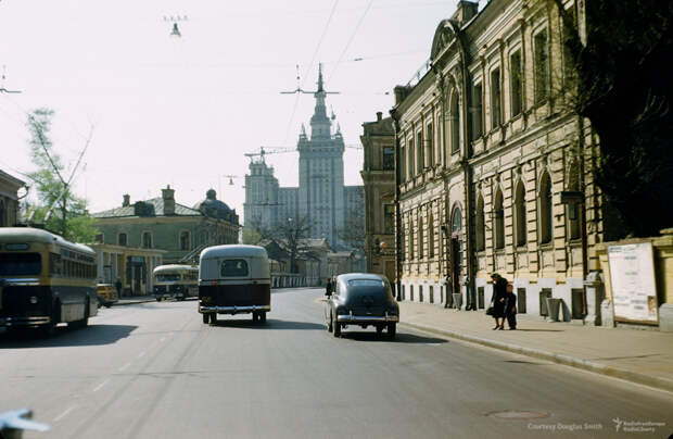 Большая Никитская улица в Москве