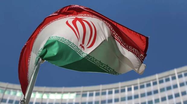 Tasnim: Иран выразил протест вызванному в МИД послу КНР в Тегеране