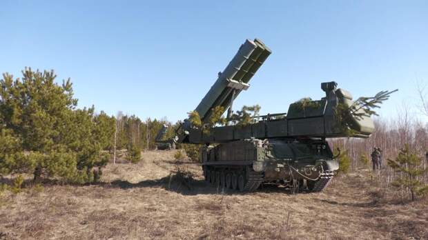 "Бук-М3" дал жару в зоне СВО: американский HIMARS разлетелся в щепки