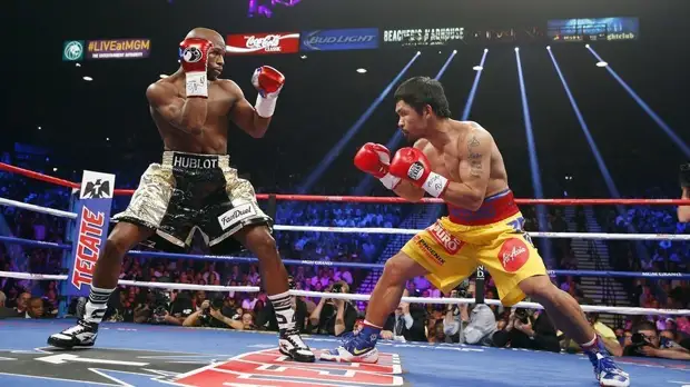 СМИ: Мейвезер планирует в 2020 году провести поединки с бойцом UFC и Пакьяо