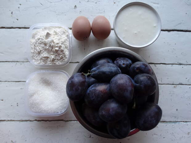 Сливовая шарлотка - просто потрясающе вкусный пирог